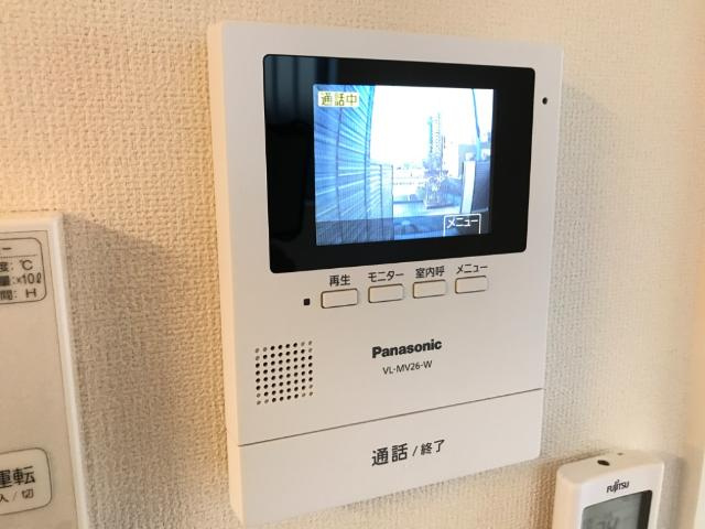 ル　ボワの内装|カメラ付インターホン