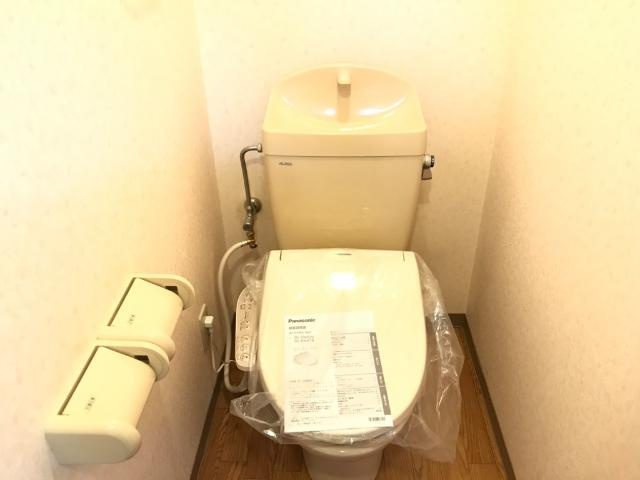 フローリィ麗のトイレ|シャワー付トイレ