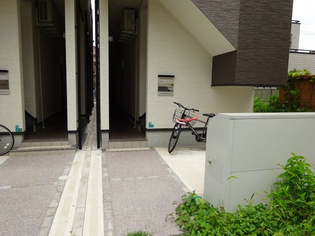 ハーモニーテラス北小岩Ⅷのエントランス
