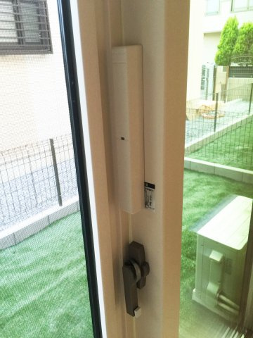 【設備】 | レザン東葛西 | １階洋室　サッシ