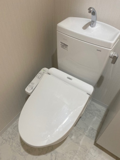 【トイレ】 | Sky Yao | 清潔感のあるトイレです