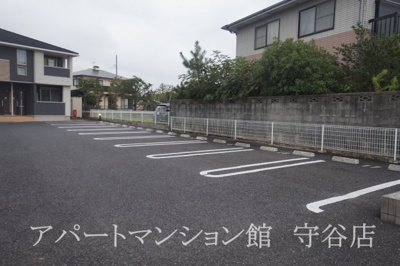 【駐車場】 | エスカーザⅡ
