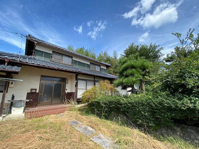 【前面道路含む現地写真】 | ◆東区神崎町◆畑付き◆古民家 | 前面道路含む現地写真です