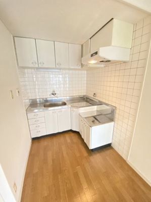 【キッチン】 | ナビオ・グランデ服部