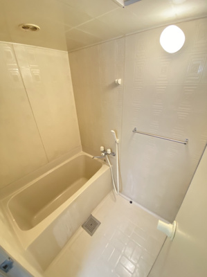 【浴室】 | ナビオ・グランデ服部