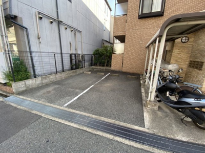 【駐車場】 | COM服部