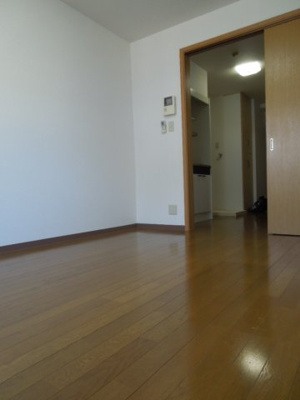 【居間・リビング】 | アイナレア・ステージ | 賃貸 横浜市鶴見区下末吉４丁目