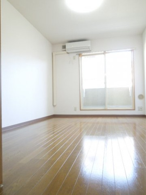 【居間・リビング】 | アイナレア・ステージ | 賃貸 横浜市鶴見区下末吉４丁目