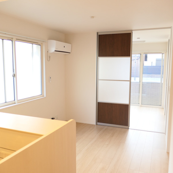 ヴィアーレ北町の居間・リビング|ゆったり過ごせるリビングです