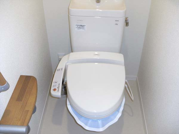 グリーンルーフのトイレ|トイレです