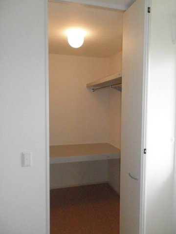 ミモザコートの収納|こまごまとしたものを収納できそうですね