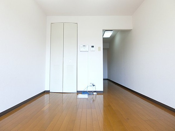 ラベレッツア和泉中央の収納|たっぷりとした収納スペースです