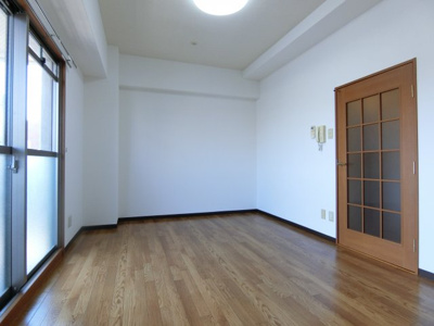 【寝室】 | セリバノーブル