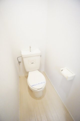 【トイレ】 | 美春ハイツ | ※同物件・同タイプの写真です。