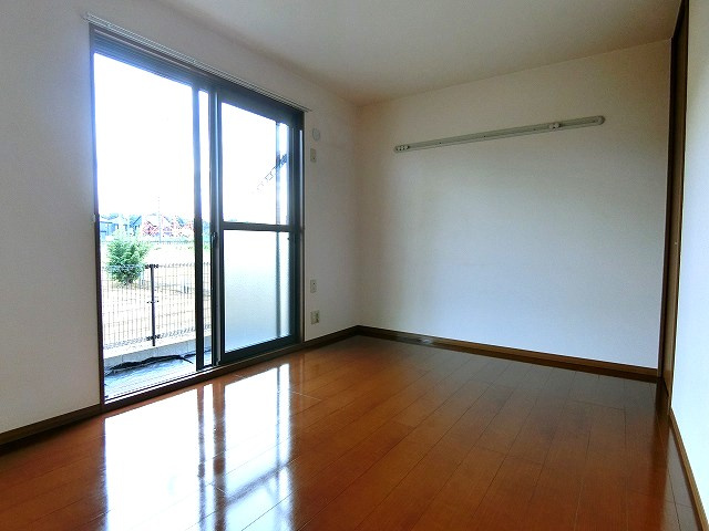 町田タウンハウスCの寝室