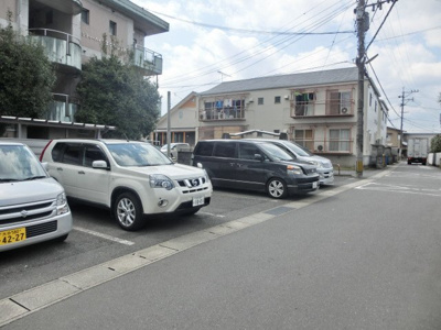 【駐車場】 | シティハイツエクセレント | 駐車スペースもあります
シティハイツエクセレント　202号室