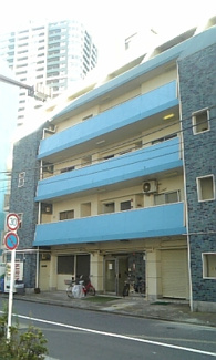 【外観】 | 2018年4月外壁塗装工事・建物内階段塗装工事完了　とっても良い状態です。耐震改修工事は4年前に完了済今回室内リノヴェーション工事新規完了。