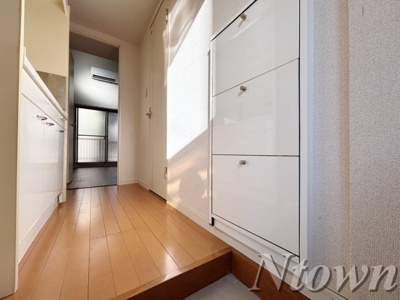 【その他】 | コーポ愛花夢 | 個人の部屋や寝室として使える洋室です