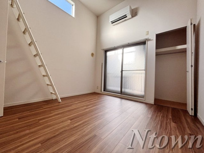 【居間・リビング】 | コーポ愛花夢 | ゆったり過ごせるリビングです