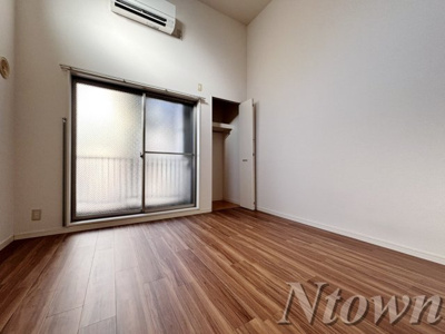 【居間・リビング】 | コーポ愛花夢 | ゆったりとしたリビングです