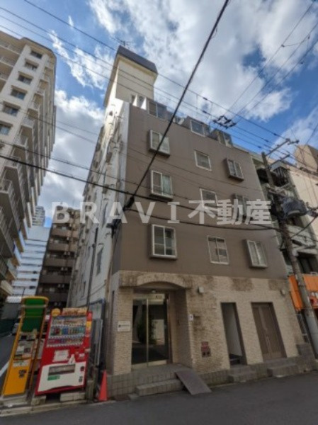 レガーレ谷町 BRAVI不動産の外観