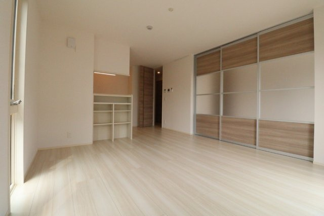 メゾン アイリスの居間・リビング