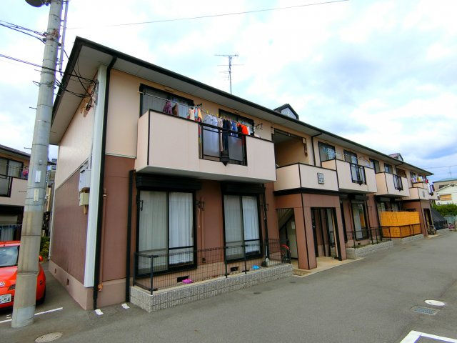 ヴィラージュ北野田の外観