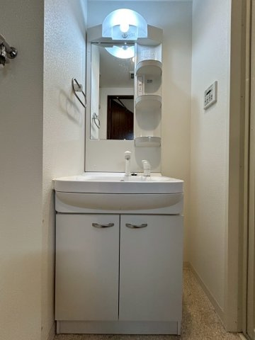 The Well Mejiroの独立洗面台|人気の独立タイプ