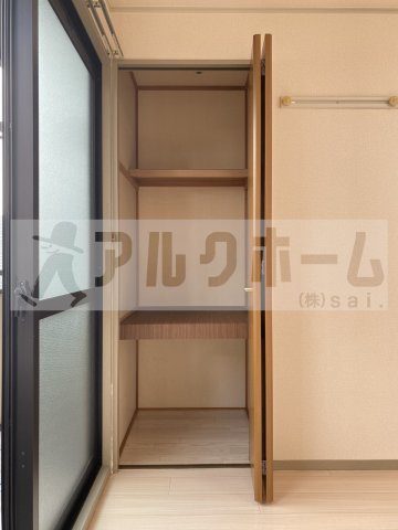 シャルム南山本の収納