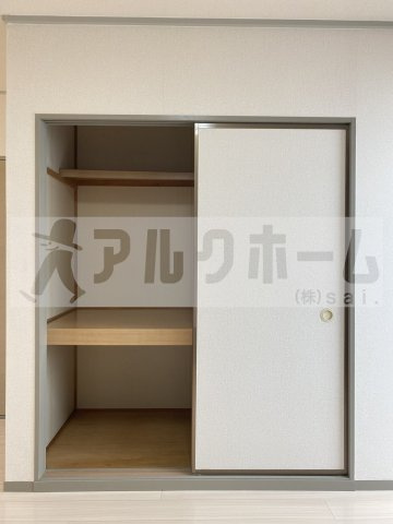 シャルム南山本の収納