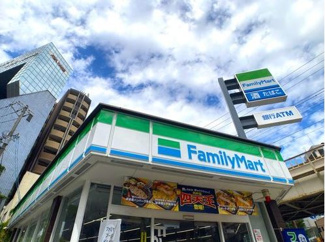 【その他】 | エステムプラザ梅田中崎町 | ファミリーマート天満駅前店まで徒歩5分
