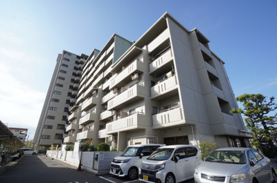 【外観】 | エバーグリーン江波山（リノベ済） | 現地（2022年12月4日11：00頃）撮影