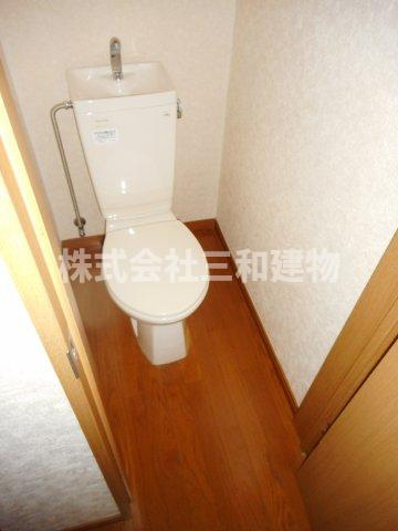 Ｋ・トキ・ハイムのトイレ|同間取り（反転タイプ）の参考写真です