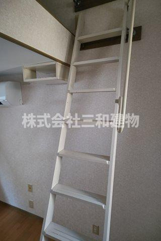 ファミニータチカワの内装