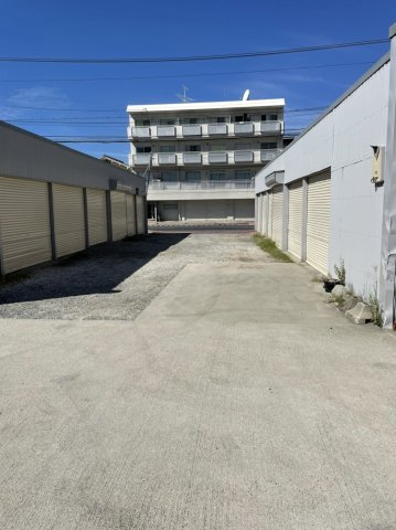 下坂部4丁目116シャッター付ガレージ【管理番号6】|奥から