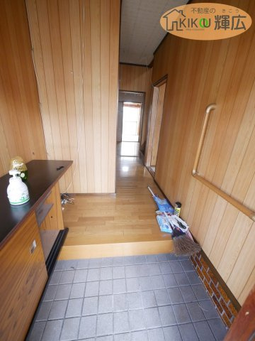 【玄関】 | 加古郡播磨町東野添3丁目　中古戸建