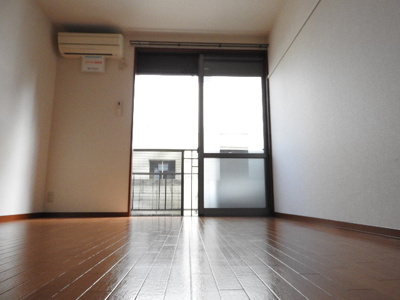 【居間・リビング】 | ラパエ西加瀬