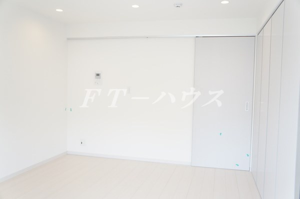 リブリ・ロココのその他
