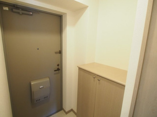 【玄関】 | 参考写真　同物件同間取りのお部屋の写真です