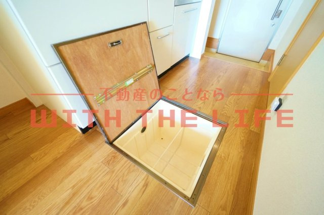 フローラ【キャッシュバック対象】の収納|便利な収納スペースです