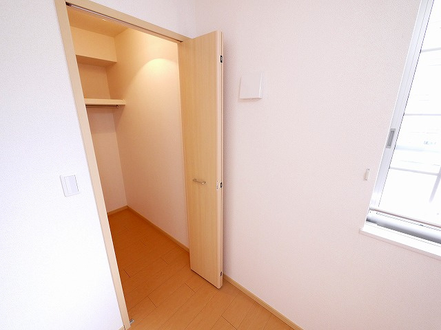 フレイズ　Ⅰの収納|大きなものも収納できそうです