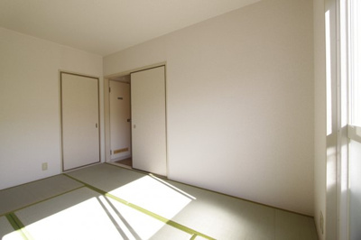 【和室】 | コスモハイツ弐番館 | ゆったりとくつろげる和室です