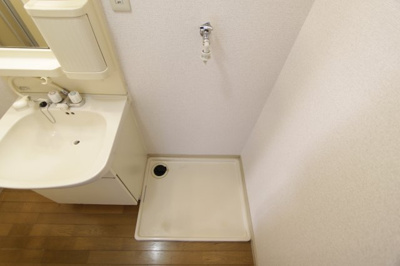 【洗面所】 | コスモハイツ弐番館 | 室内洗濯機置場です