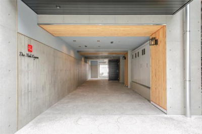 【その他共用部分】 | ドゥーエ西小山 | ピロティ