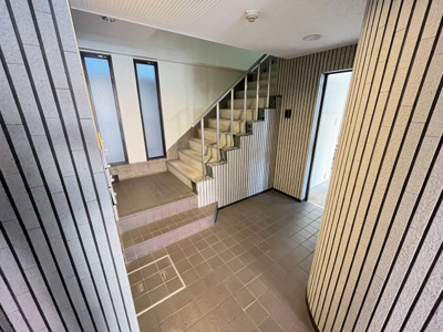 【ロビー】 | サントロペ三条