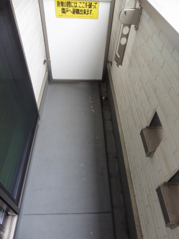 エムズコート吉田のバルコニー