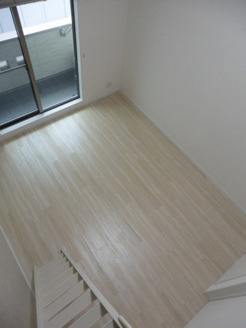 エムズコート吉田の居間・リビング