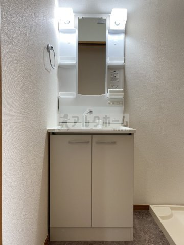 クロワールAの独立洗面台