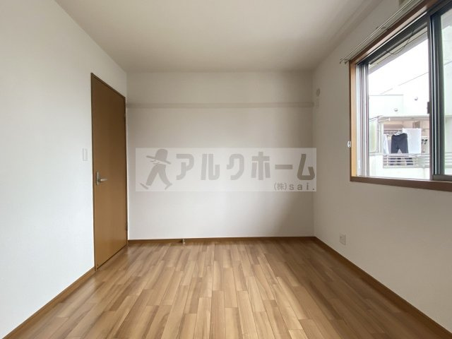 クロワールAの洋室