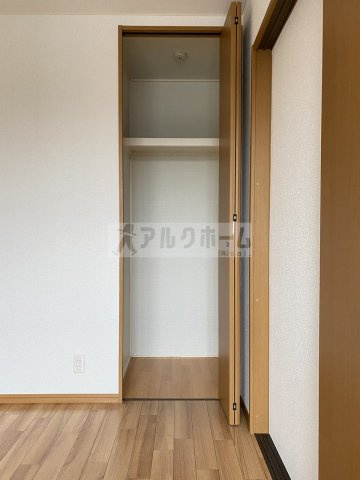 クロワールAの収納